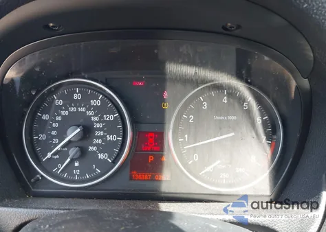 2013 BMW 328I z USA, uszkodzony, nr VIN WBAKE5C57DJ106814